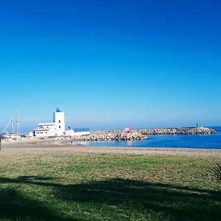 Apartment 409 Marina Real Puerto De La Duquesa Playa