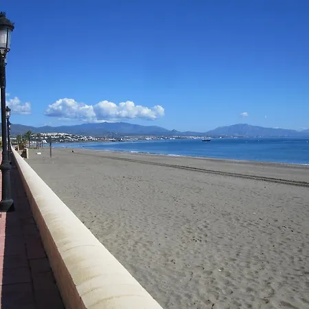 409 Marina Real Puerto De La Duquesa Playa *