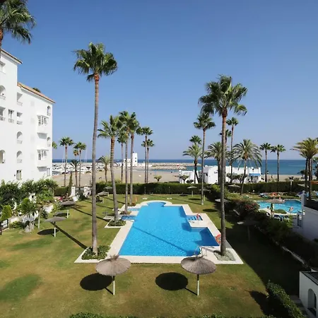 Apartment 409 Marina Real Puerto De La Duquesa Playa *